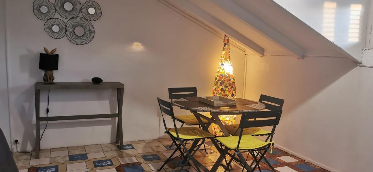 Malendure Bay Appartements Bouillante Kültér fotó
